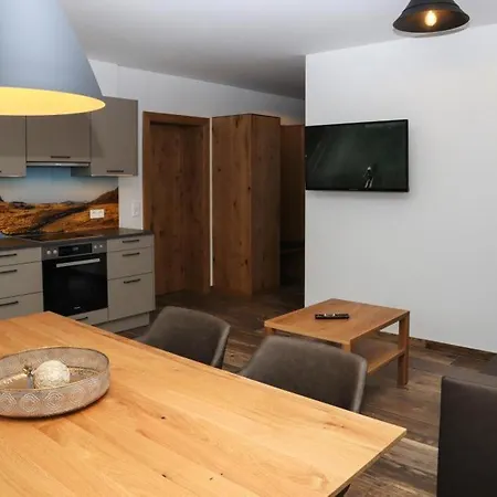 In Bramberg Near Cable Car アパート *