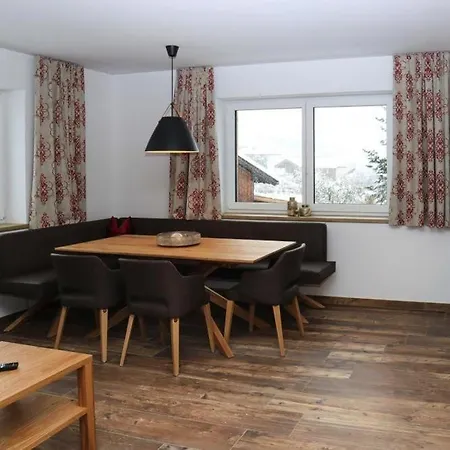 Apartment Building Baderhaeusl,