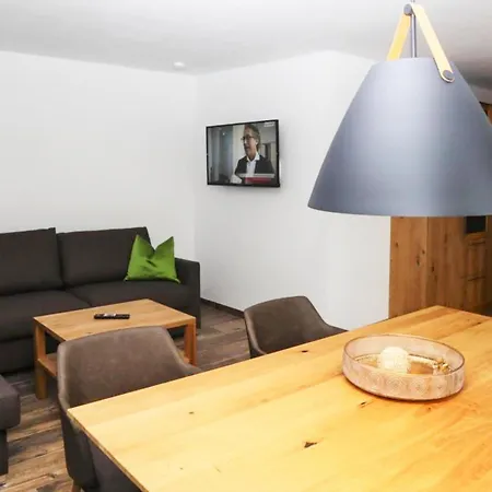 Apartmán In Bramberg Near Cable Car *