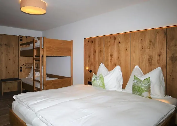 Appartement In Bramberg Near Cable Car *
