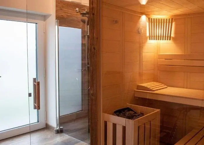 In Bramberg Near Cable Car * برامبرغ ام ويلدكوغه